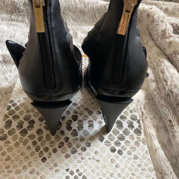 Jimmy Choo - Picture 4 of 6